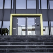 Türen aus Aluminium, Aluminiumtüren, MB Autohaus Bernhard Heckmann Hamm